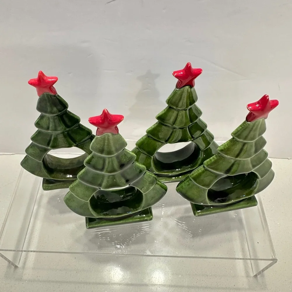 Vintage Hand Painted Ceramic Christmas Tree Napkin Rings Set of 4 Green Red Star